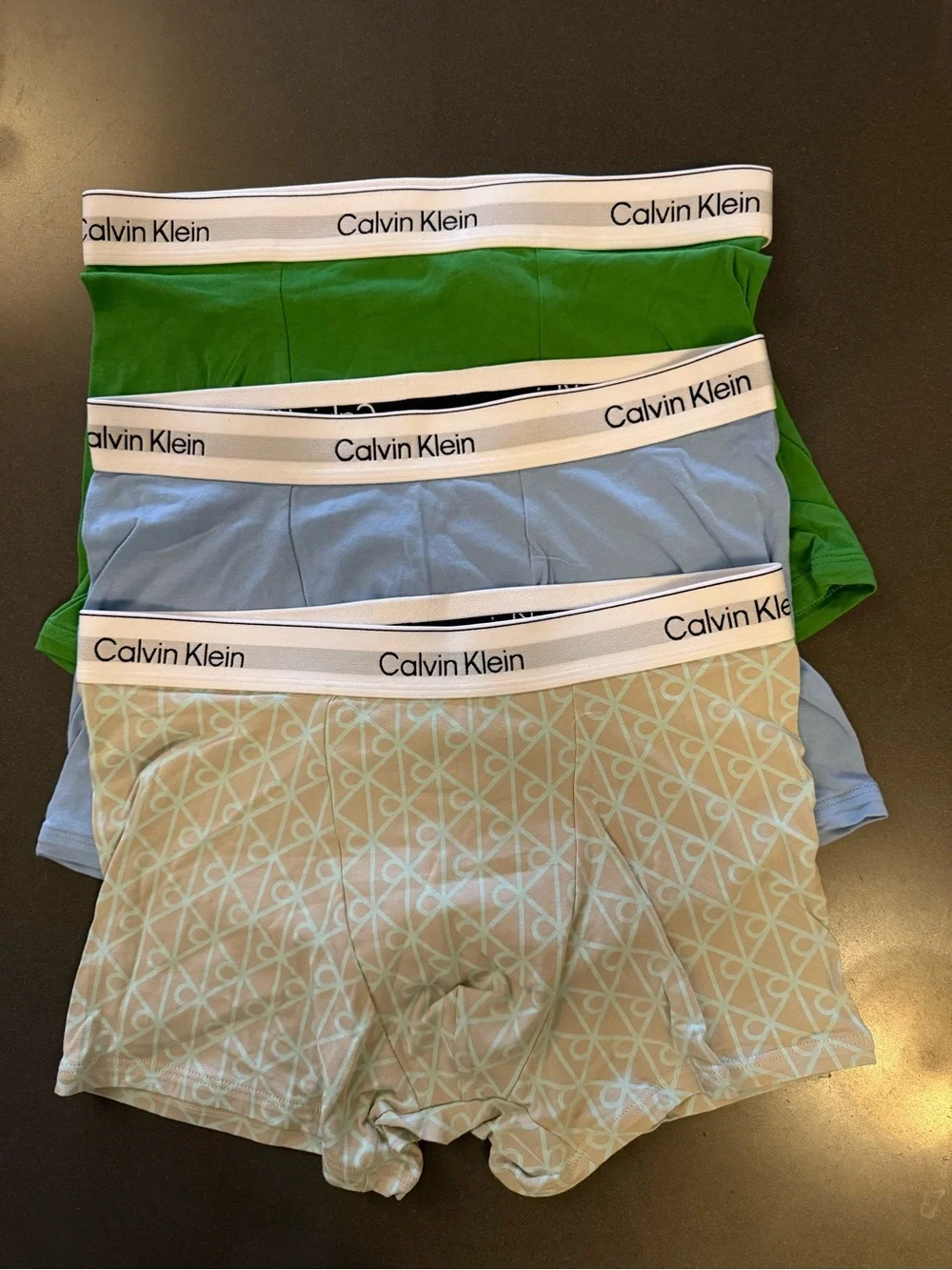 Calvin Klein Men's 3-Pack Boxer Briefs / Trunks Green, Light Blue, Beige Pattern